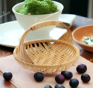 Plateau de rangement rond en bambou élégant avec poignée panier de fruits et légumes décoratif naturel pour la décoration de salon de cuisine à la maison - Product Image 1