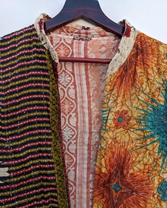100% coton Kantha réversible veste manteau fait à la main imprimé fleuri veste ouverte avec broderie matelassée tissé-veste traitée - Product Image 4