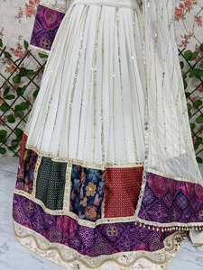Nouvelle collection de tenues modernes et festives Lehenga Choli avec dupatta, tissu Georgette de qualité supérieure et doublure en coton pour les fêtes - Product Image 5
