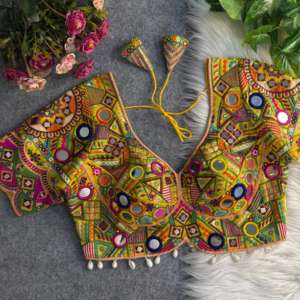 Vente chaude Belle Dressing Fancy Festival Wear Italian Silk With Mirror Work Blouse Fournisseur et exportateur indien - Product Image 4