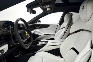 NUEVO FERRARI PUROSANGUE 2025, 500HP, 0KM, 8 CILINDROS, TRANSMISIÓN AUTOMÁTICA - Product Image 2