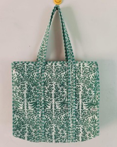 Sac fourre-tout pour femmes en coton fait à la main indien imprimé floral matelassé épaule ouverte sac de plage grande taille pour les voyages d'été - Product Image 2