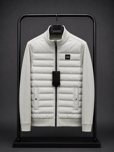 Blouson matelassé hybride de luxe pour homme, d'hiver, style bomber, thermique, à quart de zip, décontracté, imperméable, pour l'extérieur, avec devant non-tissé - Product Image 2