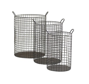 Corbeille à fruits en fer d'inspiration antique avec charmant défilement fini à la main et support durable pour un décor moderne - Product Image 6