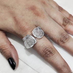 Joyería de piedra en bruto, anillo para mujer, piedra preciosa de cuarzo rosa ajustable en bruto Natural, piedra natal de abril, anillo de Plata de Ley 925 de 2 piedras - Product Image 3