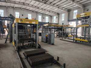 Machine de fabrication de blocs emboîtables de haute qualité, composants essentiels du moteur PLC, entièrement automatique, garantie de 2 ans, origine américaine, certifiée CE UE - Product Image 6