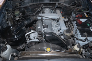 PRÊT À CONDUIRE - VÉHICULE D'OCCASION À VOLANT À GAUCHE |   Conduite à droite |   TOYOTA LAND CRUISER HZJ73 1996 - Product Image 6