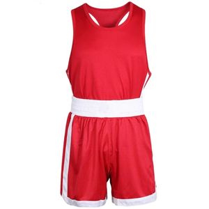 Uniforme de boxe personnalisé professionnel pour hommes adultes, respirant, léger, 100% polyester, couleurs bleu/rouge - Product Image 1