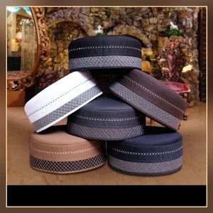 NUEVAS GORRAS DE ORACIÓN PARA HOMBRE MÁS RECIENTES CON FANCY EN TARIFA AL POR MAYOR Y BAJA MOQ Y PERSONALIZACIÓN - Product Image 1