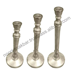 Fabricant de bougeoir en aluminium de forme ronde enduite de noir de qualité supérieure faite à la main pour toutes les occasions et la décoration de mariage - Product Image 2