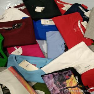 เสื้อยืดสตรีทแวร์สำหรับผู้ชายเสื้อยืดโอเวอร์ไซส์100% ผ้าฝ้ายทรงหลวมเข้ารูปเสื้อยืดธรรมดาคอกลมออกแบบได้ตามต้องการ - Product Image 4