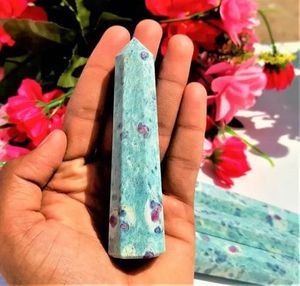 หินโอเบลิสก์ทับทิมเจียระไนแบบธรรมชาติหินอัญมณีสีเขียวขัดเงาควอทซ์ประเภทฮวงจุ้ยไม้กายสิทธิ์จำนวนมาก - Product Image 5