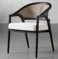 Fauteuil de salle à manger en bois massif de style Mid-Century avec dossier en rotin tressé et coussin en cuir véritable, mobilier de salle à manger pour villa et maison d'hôtes
