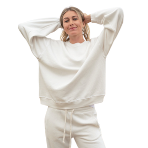 Sweat-shirt en molleton français surdimensionné pour femme, 100% coton biologique de luxe, pré-rétréci, certifié GOTS, doux et confortable, coupe décontractée - Product Image 3