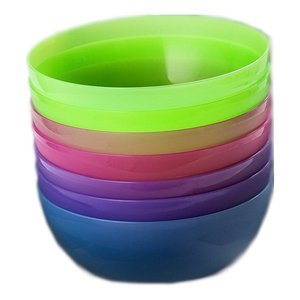 Tazón de Plástico para Ensalada Uniflame de 18 cm, Surtido 2C4168, Tazones Versátiles Libres de BPA para Ensaladas y Más - Product Image 1