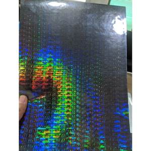 Película Transparente Holográfica de PET para Laminación en Frío con Adhesivo Acrílico (Grado de Laminación) - Product Image 2