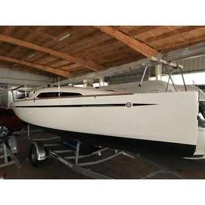 Velero Sunbeam 22.1 con Motor de 2.2 HP, Dimensiones 6.85x2.49m - Product Image 4