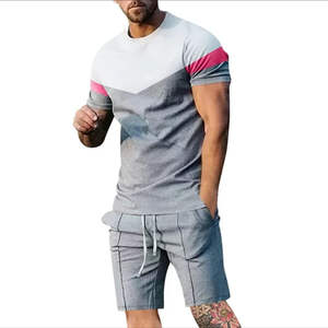 Pantalones cortos transpirables de algodón para hombre, recién llegados, conjuntos cortos de gimnasio con una camiseta a juego y un conjunto corto diseñado para el verano - Product Image 1