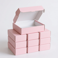 Boîtes postales en carton ondulé personnalisées en gros avec revêtement UV gaufrage 2mm d'épaisseur emballage en carton de papier impression 4C pour chaussettes