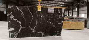 Superficie pulida de losa de granito de Bosque Negro de diseño moderno - Product Image 6