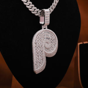 Lujoso Moissanite Diamond 925 Sterling Silver P Colgante personalizado Iced Hip-Hop Style para hombres con nuevo colgante de diseño personalizado - Product Image 5