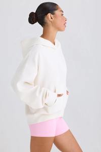 Sweat-shirt à capuche oversize pour femme, velours doux, pull à col rond, logo sur le devant, décontracté, manches longues, confortable, coupe décontractée, tendance - Product Image 4