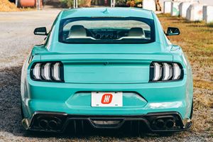 Mustang Premium Coupé 2021 Diseñado para SEMA 2021 - Product Image 3