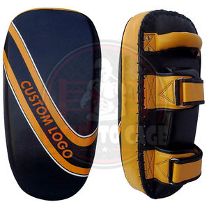 Bouclier de frappe en cuir PVC haute performance pour l'entraînement au karaté, au taekwondo et au MMA - Durable et résistant aux impacts - Product Image 3