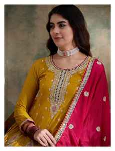 Séquences de broderie en soie lourde de qualité supérieure ensemble de haut et de bas de travail indien et pakistanais avec 4 vêtements élégants en dentelle Dupatta - Product Image 4