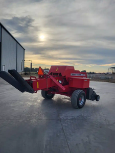 Presse à balles carrées Massey Ferguson LB2234XD à prix avantageux, hydraulique avancée 3x3, haute densité, productivité accrue, moteur - Product Image 6