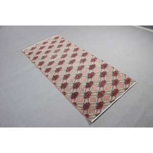 Alfombra turca vintage de 2.8x6.3 pies, alfombra de lana con motivos de plantas y árboles rojos. - Product Image 2