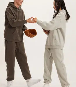 Poliéster Unisex Track Sweat Suit 2 piezas Sudadera con capucha Jogger Set Custom Winter Plain Men Tech Fleece Chándal - Product Image 3
