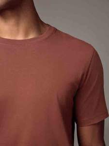 เสื้อยืดพรีเมี่ยมสำหรับผู้ชายเครื่องแต่งกายแนวสตรีทเสื้อผ้าแฟชั่นลำลองสำหรับใช้ในชีวิตประจำวันการเดินทางยิมเลานจ์สั่งซื้อจำนวนมาก - Product Image 5