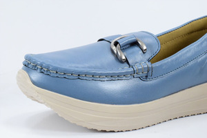 Mocasines náuticos con logotipo personalizable para mujer con suela gruesa, forro interior suave transpirable, zapatos para caminar sin cordones de verano e invierno OEM - Product Image 5