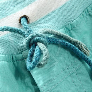 Pantalones Cortos Casuales de Algodón para Hombre con Tela Suave y Transpirable Diseñados para un Uso Cómodo Durante Todo el Verano con un Ajuste Relajado - Product Image 2