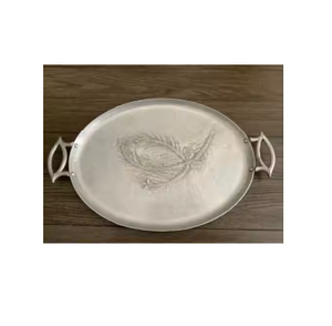 Plateau d'usine Plateau rond en acier inoxydable argenté de luxe léger personnalisé Plateau de service hôtelier en cuir haut de gamme - Product Image 1