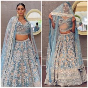 Les paillettes de broderie les plus populaires fonctionnent avec Cancan & Canvas Patta Lehenga Choli pour les femmes faites avec Cancan Canvas PattaLace Fabric - Product Image 2