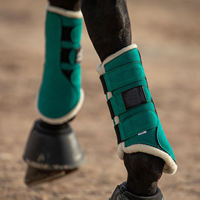 Ensemble complet de tapis de selle en velours vert turquoise de qualité supérieure avec bottelettes, étriers et bonnet pour l'équitation