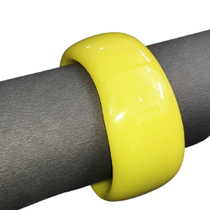 Bracelet en résine transparente de haute qualité pour femmes, motif ondulé irrégulier, bracelet en acrylique lucite, style minimaliste effet verre - Product Image 5