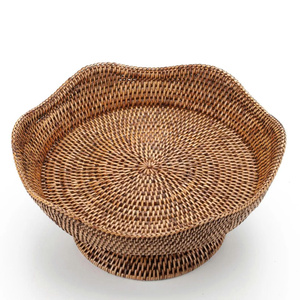 Bol de fruits en rotin tissé à la main exquis avec piédestal Centre de table en osier naturel pour table à manger et décor à la maison - Product Image 2