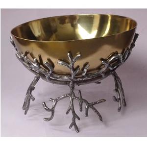 Bol en métal rond en forme de feuille de vente chaude avec un design minimaliste en aluminium laiton fini bol de pièce maîtresse de décoration rustique - Product Image 3