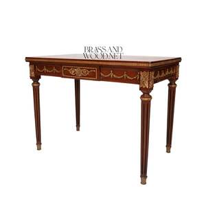 Table basse rectangulaire de luxe en bois avec incrustation florale en marqueterie et guirlandes en laiton doré antique pour salon classique - Product Image 3