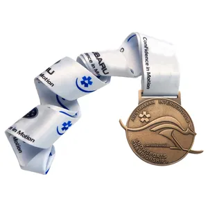 रनिंग मैराथन प्रतियोगिता धातु कांस्य स्वर्ण कस्टम ट्रॉफी और पदक
