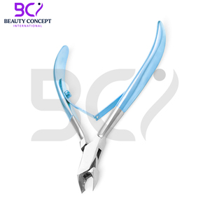 Meilleures pinces à cuticules en acier inoxydable, manche bleu, lame courbée, conçues pour les doigts, très vendues, prix compétitif - Product Image 5
