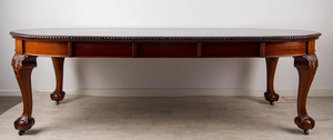 Mesa de Comedor Tradicional Wiosea, Fabricada en Madera de Caoba con Patas Talladas, Extensible y Ovalada, para Sala de Estar - Product Image 2