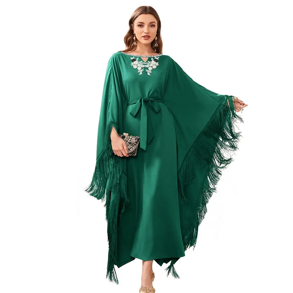 Am101 Elegante Vrouwen Jurken Dubai Stijl Franjes Mouwen Dames Kaftan Groen Geborduurd Hot Diamond Party Avondjurk Voorraad