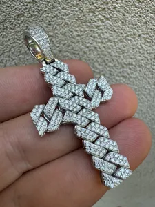 Colgante de Cruz con Eslabones Cubanos de Miami, con Moissanita Redonda de Plata 925, Chapado en Oro Rosa, Estilo Hip Hop para Mujer, 3 Tamaños, Regalo Perfecto - Product Image 5