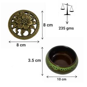 Cenicero floral clásico vintage Diseño redondo con elegante base de cerámica verde y parte superior de latón para fumar cigarrillos - Product Image 2