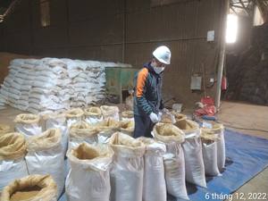 Proveedor confiable ofrece el mejor precio para el polvo de canela crudo seco de Vietnam Expert Ad Drying Process Single Spices & Herbs - Product Image 3