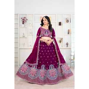 ชุดเดรสผ้าไหมที่มีรายละเอียดคอและไหล่แฟนซีในฝันของ lehenga สง่างามด้วยชุดเดรส - Product Image 1